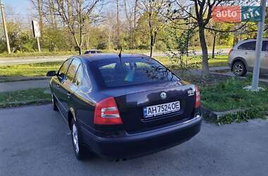 Лифтбек Skoda Octavia 2008 в 