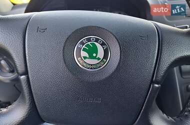Лифтбек Skoda Octavia 2008 в 