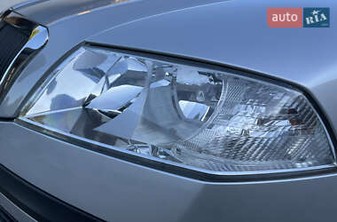 Ліфтбек Skoda Octavia 2007 в 