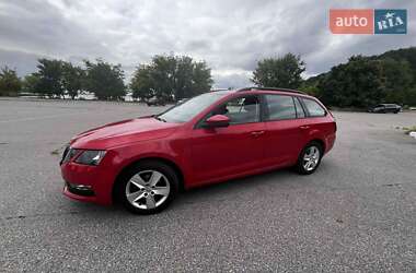 Універсал Skoda Octavia 2017 в Ржищеві
