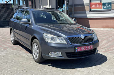 Универсал Skoda Octavia 2010 в 