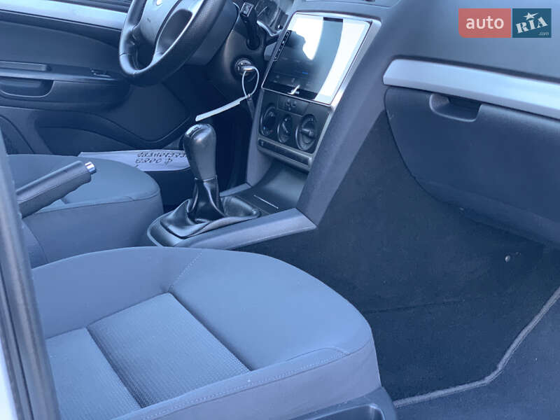 Универсал Skoda Octavia 2006 в Староконстантинове