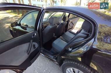 Ліфтбек Skoda Octavia 2001 в 