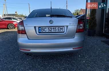 Лифтбек Skoda Octavia 2011 в 