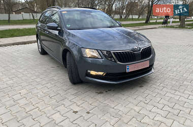 Универсал Skoda Octavia 2019 в 