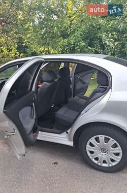 Лифтбек Skoda Octavia 2006 в 