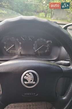 Лифтбек Skoda Octavia 2006 в 