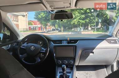 Лифтбек Skoda Octavia 2013 в 