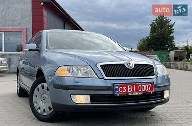 Лифтбек Skoda Octavia 2008 в 