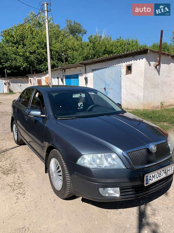Ліфтбек Skoda Octavia 2006 в Чуднові