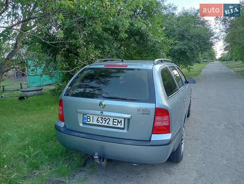 Универсал Skoda Octavia 2005 в Полтаве