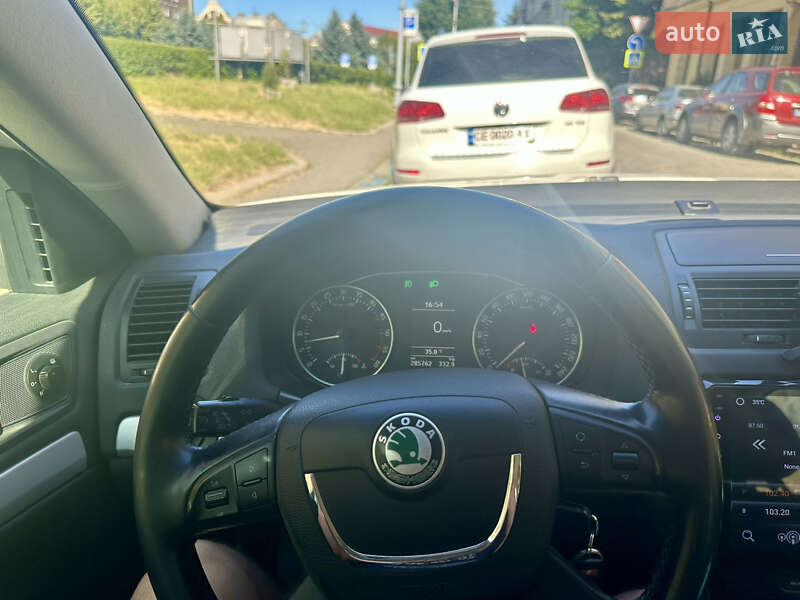 Универсал Skoda Octavia 2010 в Черновцах