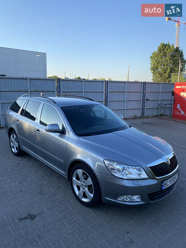 Универсал Skoda Octavia 2012 в Львове