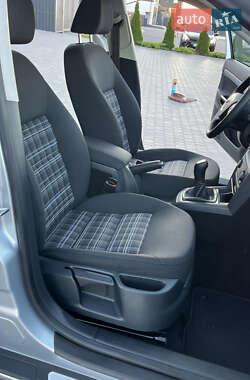 Универсал Skoda Octavia 2012 в 