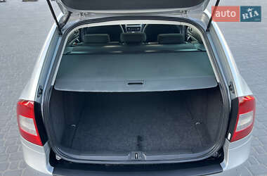 Универсал Skoda Octavia 2012 в 