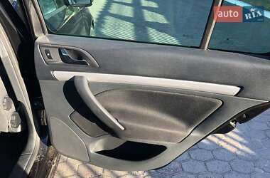 Універсал Skoda Octavia 2012 в 