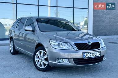 Универсал Skoda Octavia 2011 в Хусте