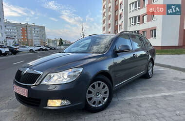 Универсал Skoda Octavia 2009 в Виннице