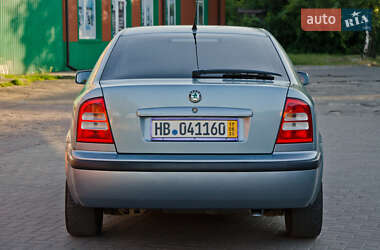 Лифтбек Skoda Octavia 2004 в 