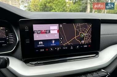 Ліфтбек Skoda Octavia 2021 в 