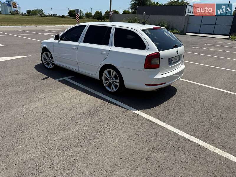 Универсал Skoda Octavia 2012 в Одессе