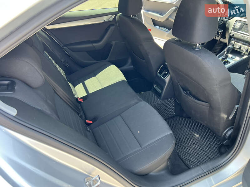 Лифтбек Skoda Octavia 2016 в Желтых Водах фото 12 Лифтбек Skoda Octavia 2016 в Желтых Водах