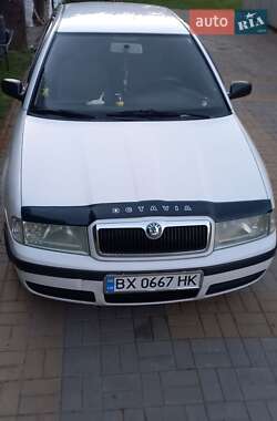 Лифтбек Skoda Octavia 2003 в Остроге