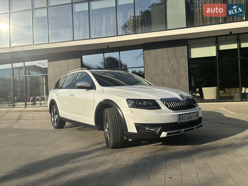 Универсал Skoda Octavia 2016 в Ужгороде