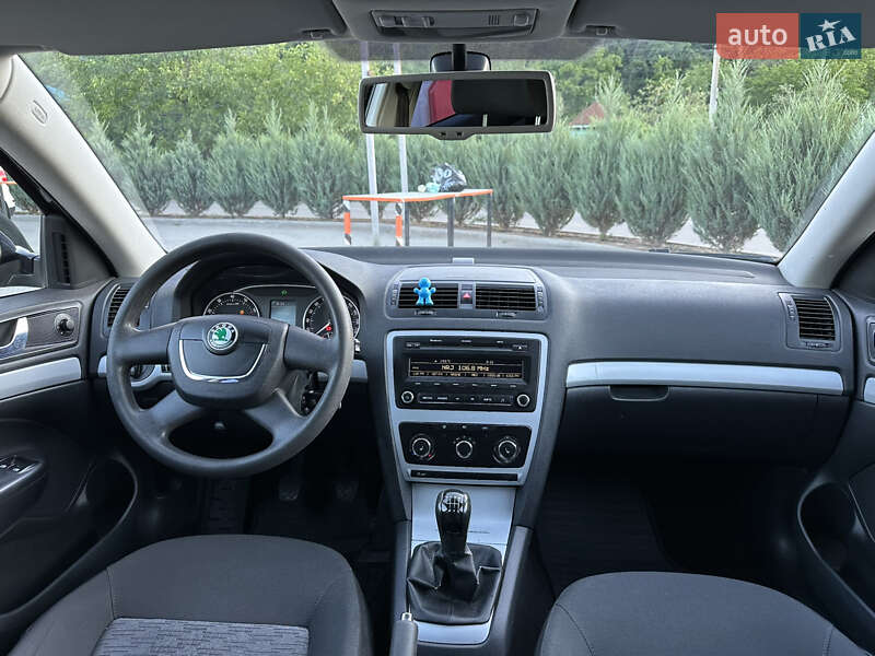 Универсал Skoda Octavia 2009 в Полтаве