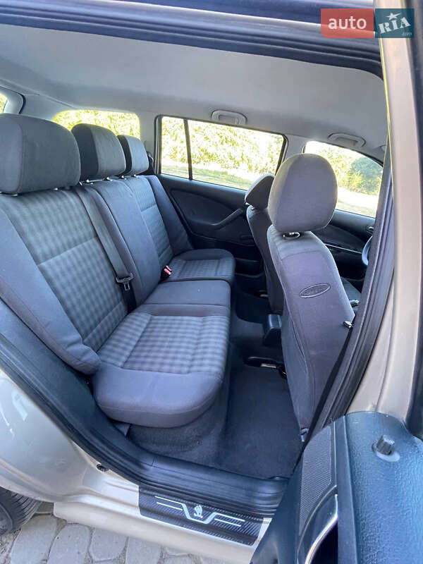 Универсал Skoda Octavia 2004 в Теребовле