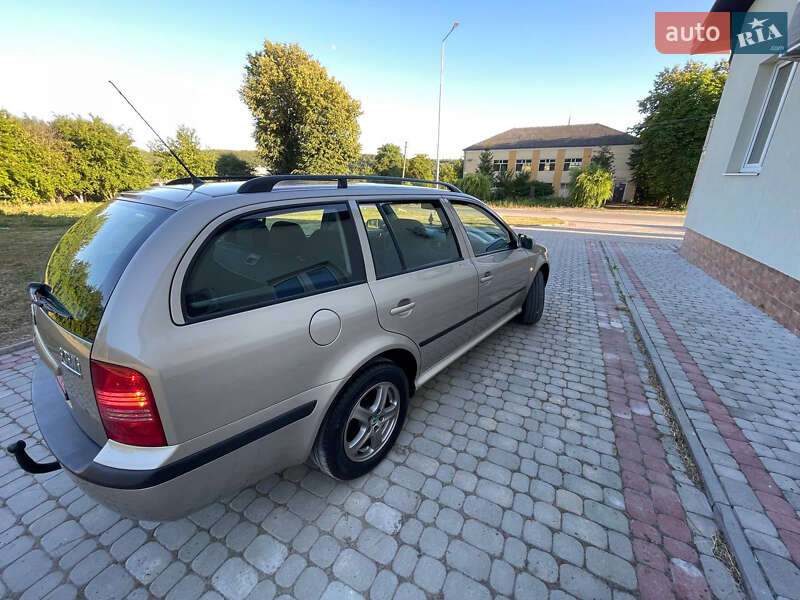 Универсал Skoda Octavia 2004 в Теребовле