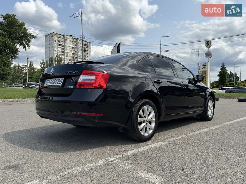 Лифтбек Skoda Octavia 2019 в Киеве