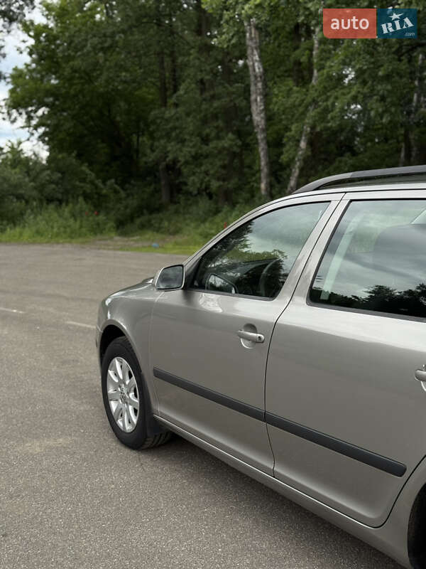 Універсал Skoda Octavia 2008 в Києві