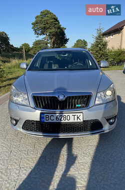 Универсал Skoda Octavia 2009 в Городке