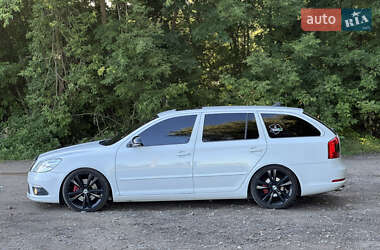 Универсал Skoda Octavia 2012 в 