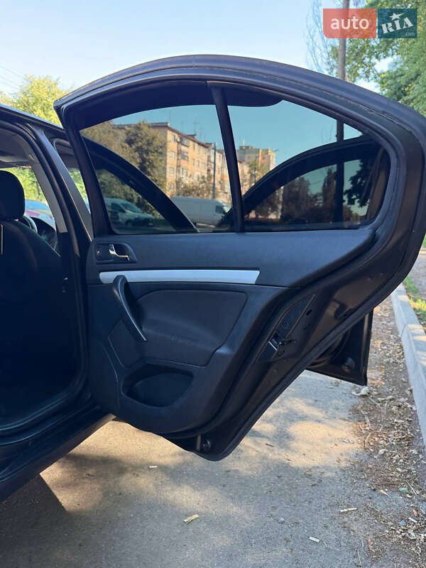 Ліфтбек Skoda Octavia 2006 в Полтаві