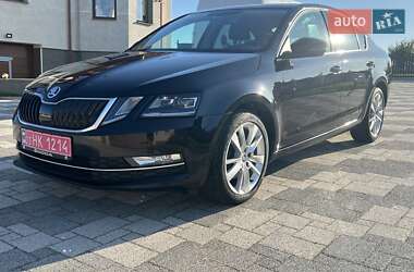 Ліфтбек Skoda Octavia 2019 в Львові