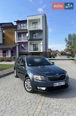 Універсал Skoda Octavia 2014 в Дрогобичі