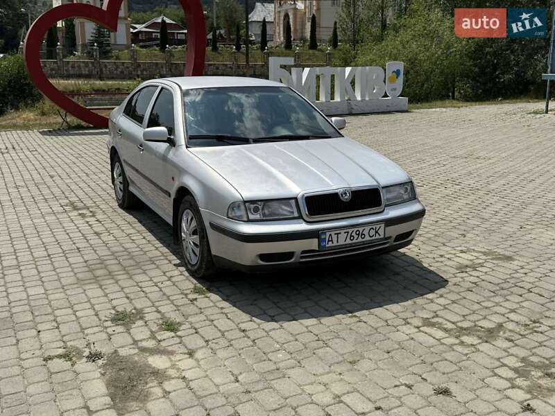Лифтбек Skoda Octavia 1999 в Ивано-Франковске