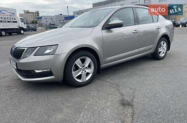 Ліфтбек Skoda Octavia 2019 в Києві