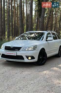 Універсал Skoda Octavia 2012 в Білогородці