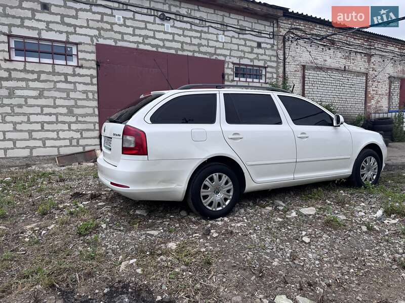 Универсал Skoda Octavia 2010 в Житомире
