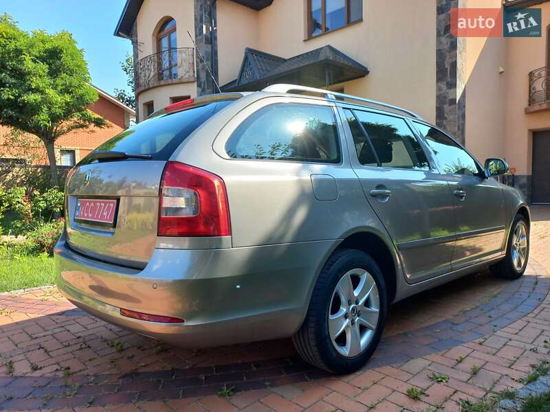 Универсал Skoda Octavia 2011 в Виннице