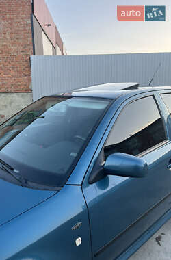 Ліфтбек Skoda Octavia 2002 в 