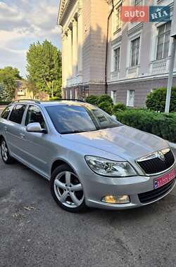 Универсал Skoda Octavia 2009 в Каменском