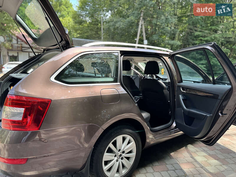Универсал Skoda Octavia 2014 в Трускавце