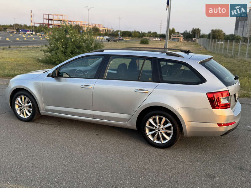 Универсал Skoda Octavia 2015 в Киеве фото 24 Универсал Skoda Octavia 2015 в Киеве