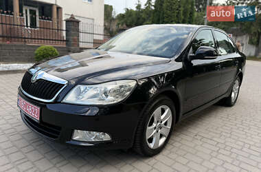 Ліфтбек Skoda Octavia 2010 в Рівному
