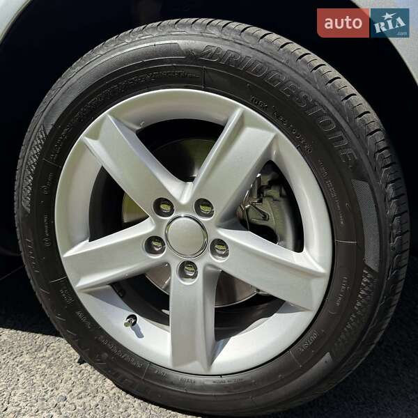 Лифтбек Skoda Octavia 2012 в Днепре фото 26 Лифтбек Skoda Octavia 2012 в Днепре