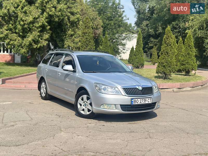 Универсал Skoda Octavia 2009 в Одессе